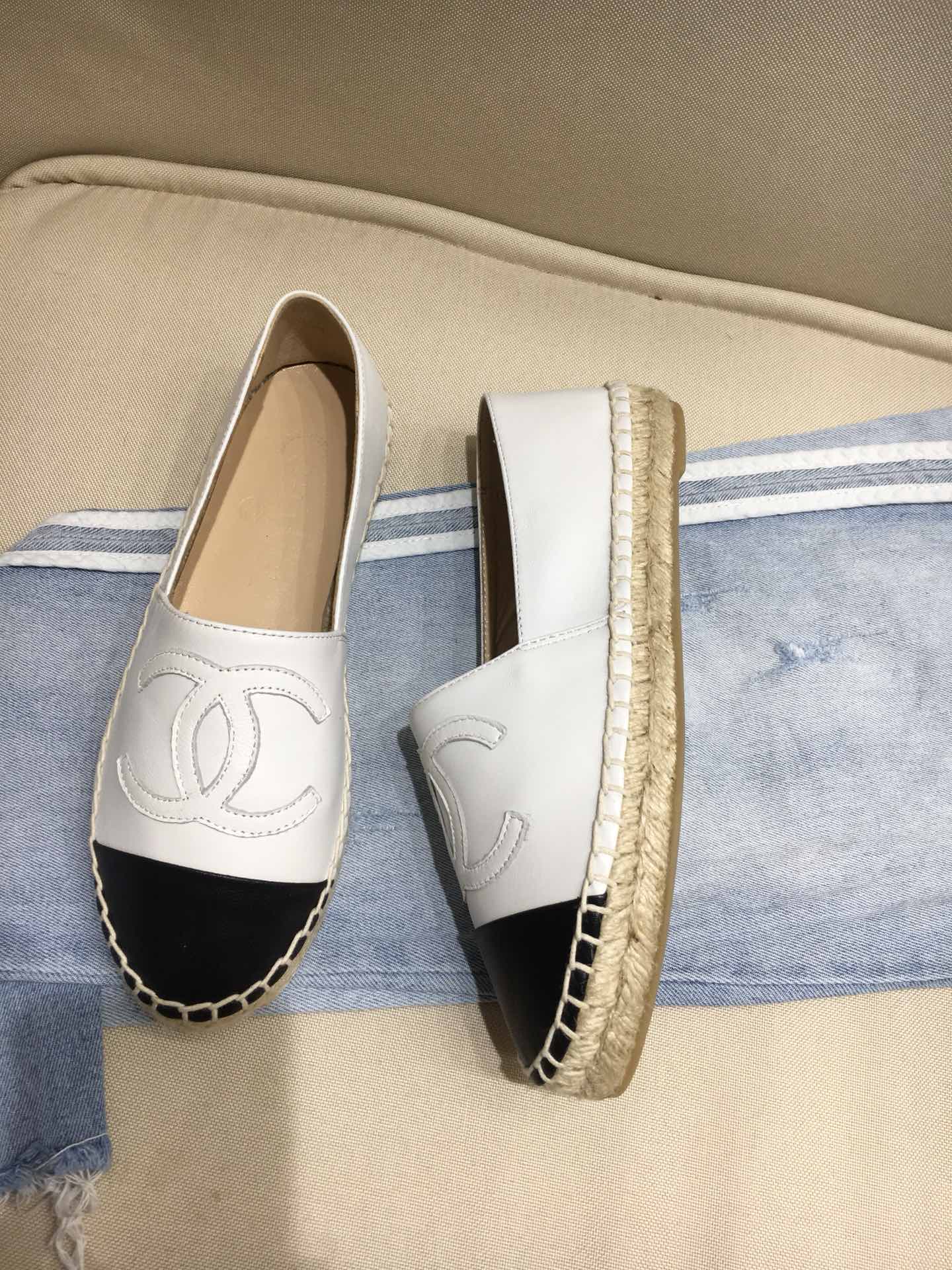Chanel Loafers 51 - vstockx