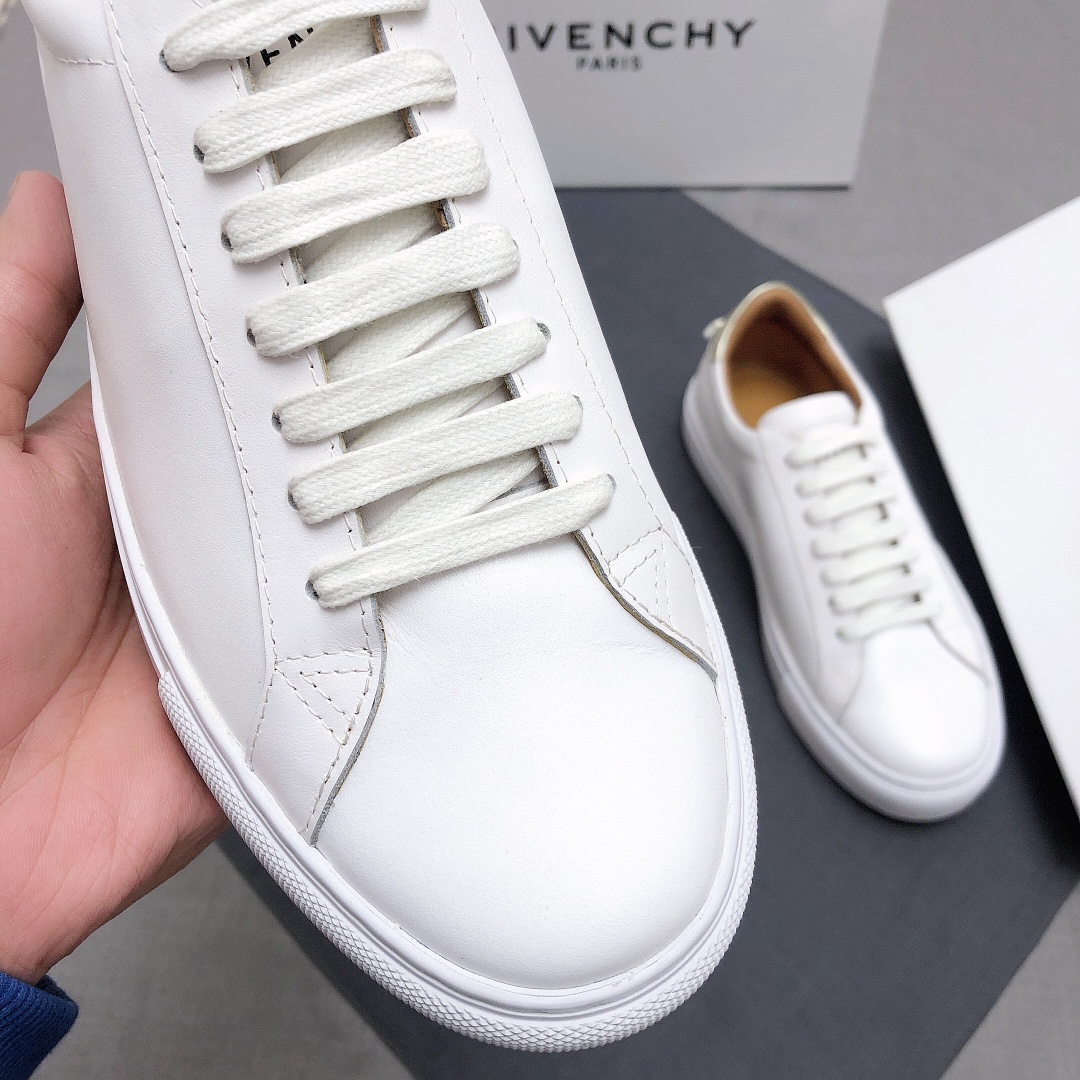 Givenchy Urban Street Logo-print Leather Sneakers 31 - vstockx