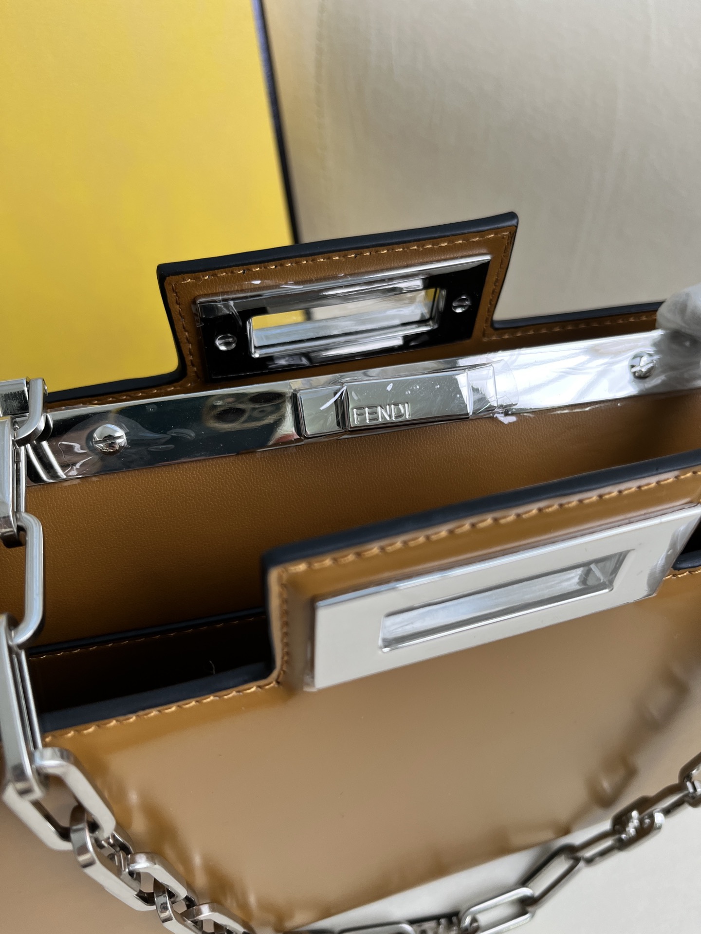 handbags FENDI 1011 size:34*18.5*11cm - vstockx