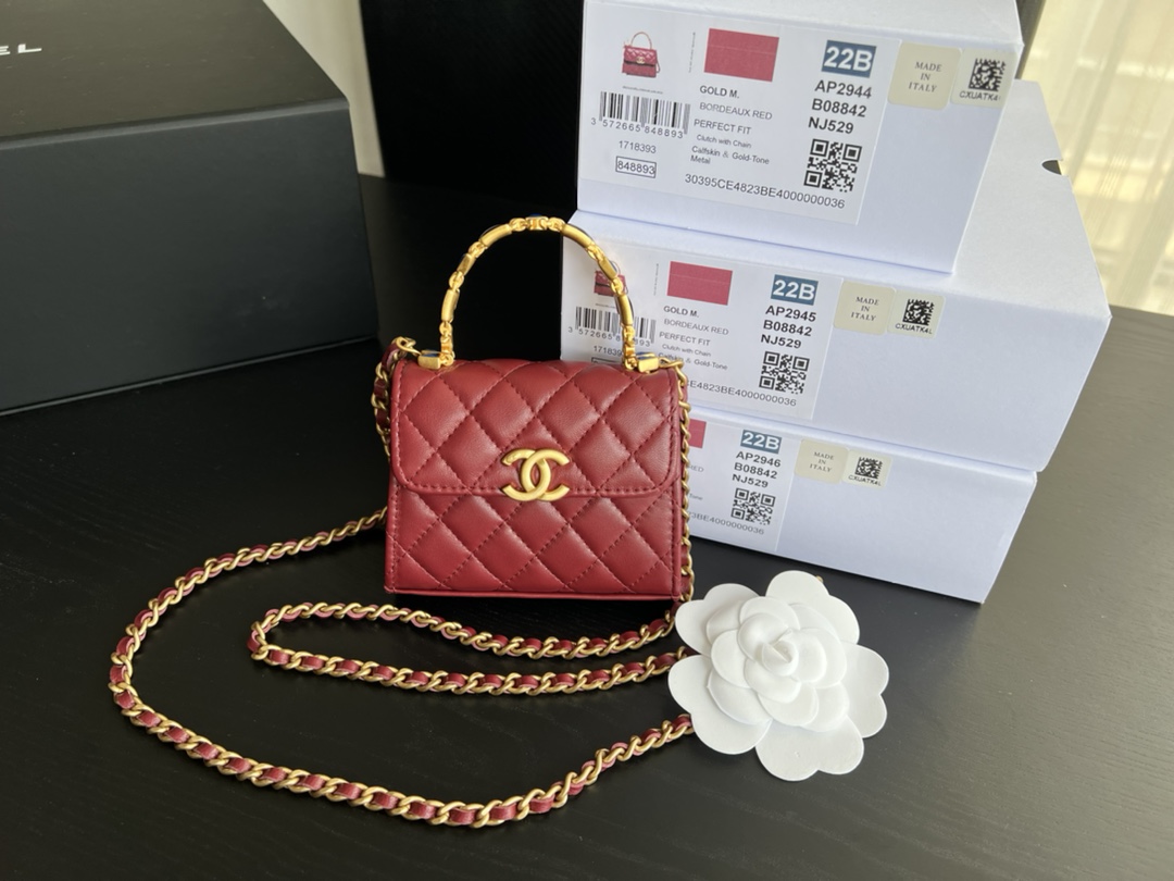 Handbag Chanel AP2946 size 8.5cmx11cmx4 cm - vstockx