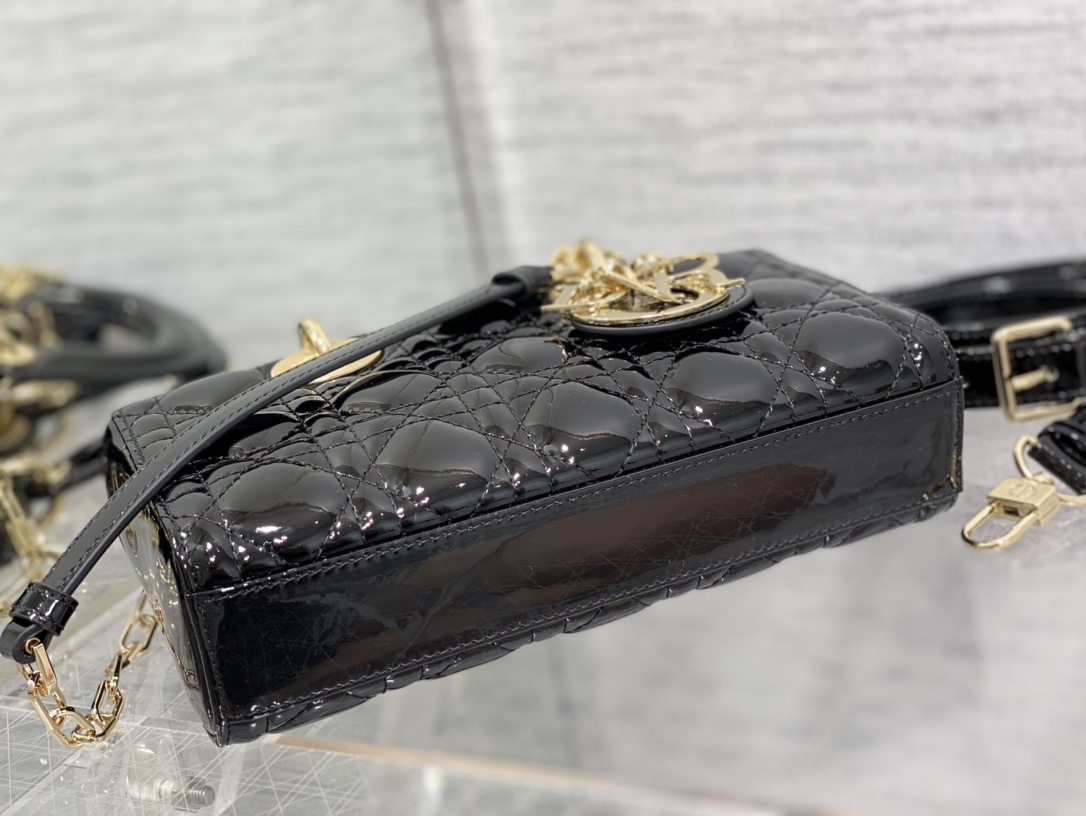 Handbags Dior 9240 size  22*6*12 cm - vstockx