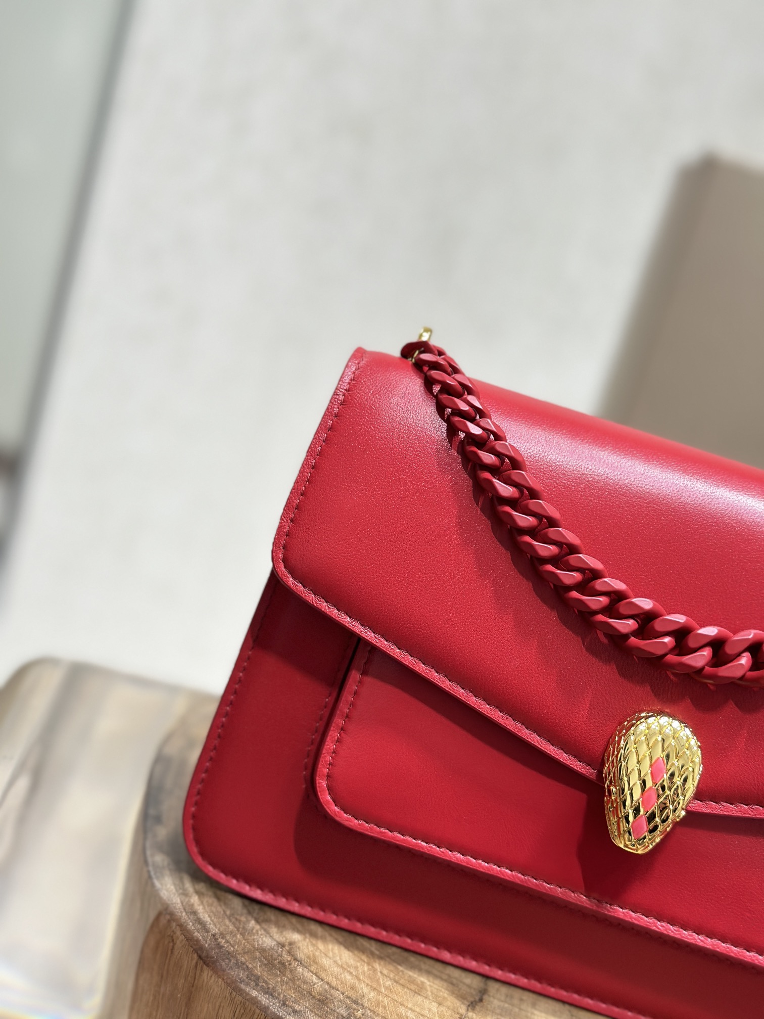 Handbags Bvlgari 290767 size:25*17*8 cm - vstockx
