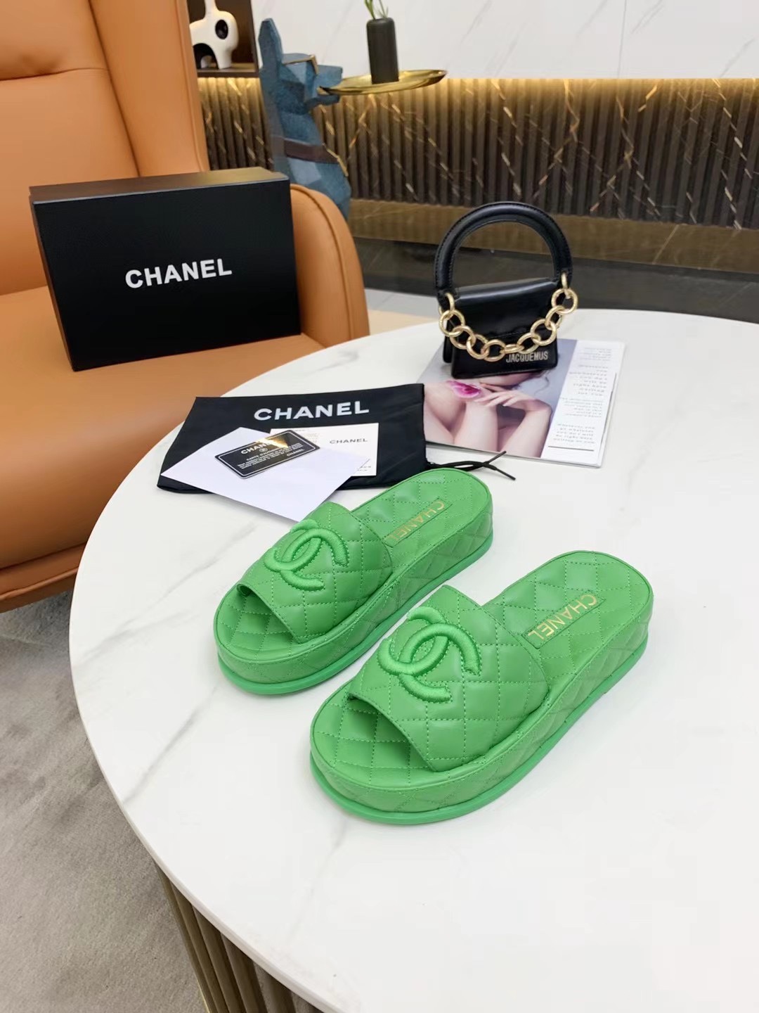 Chanel Slides 7 - vstockx