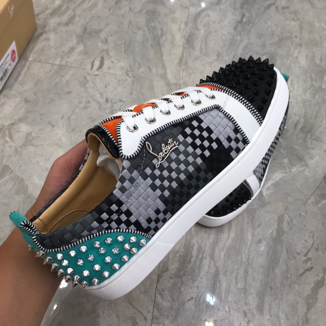 Christian Louboutin Louis Junior Spikes Orlato Flat Sneakers 56 - vstockx