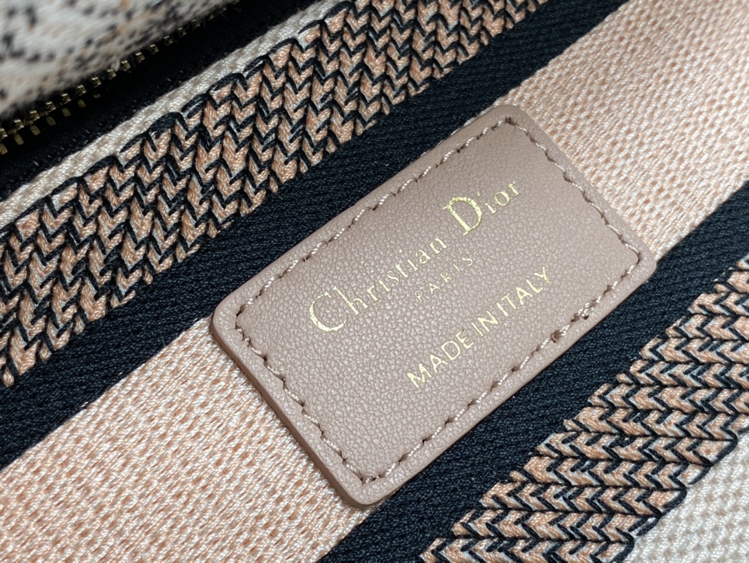 Handbags Dior 6605 size:24cm - vstockx