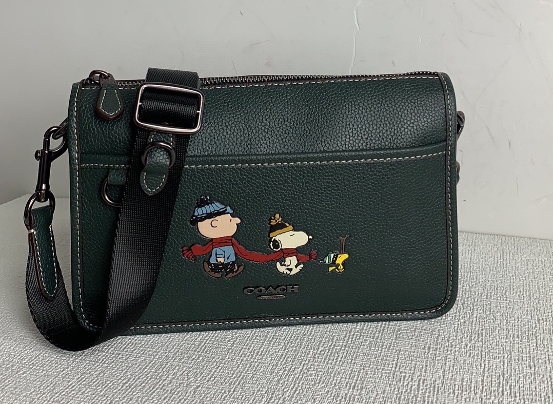 Handbags Coach CE710 size:24.5*16*5 - vstockx