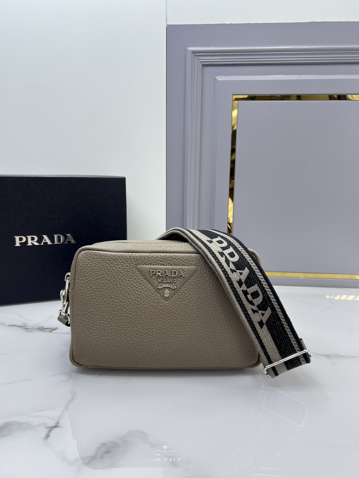 handbags prada 1BD082 22*14*8 - vstockx