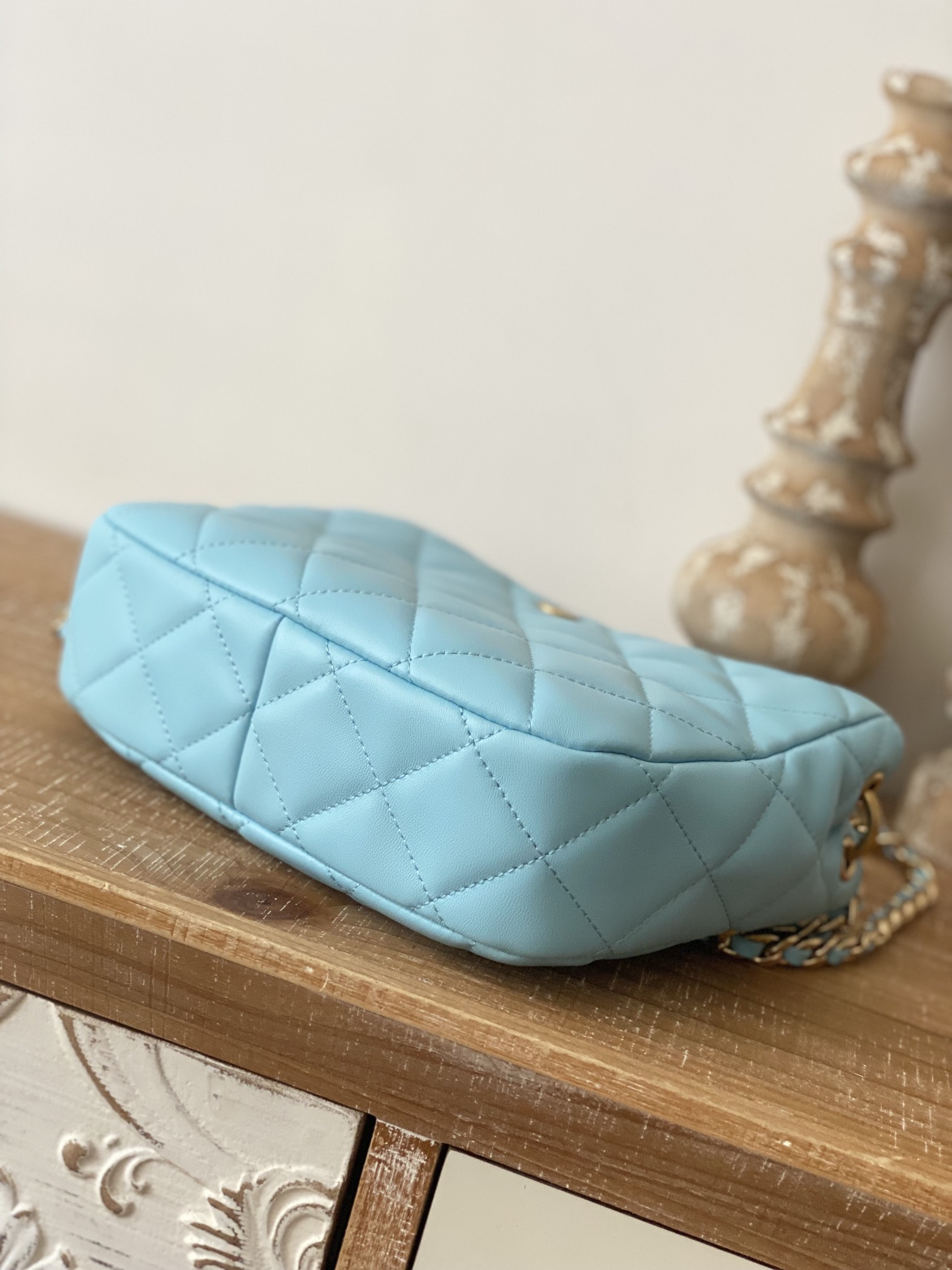 Handbag Chanel 3476 size 17*23*7* cm - vstockx