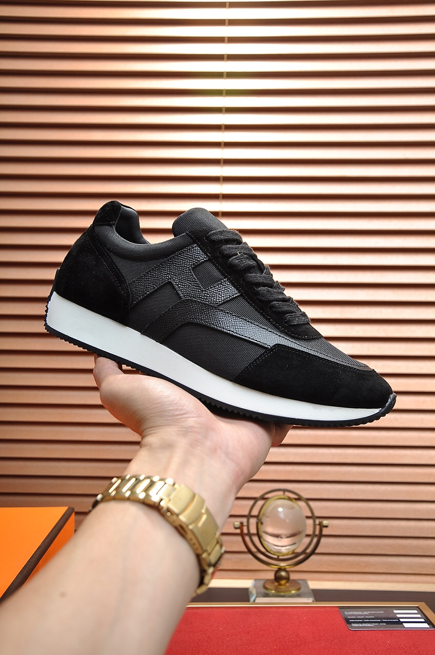 Hermes Low Top sneaker 23 - vstockx
