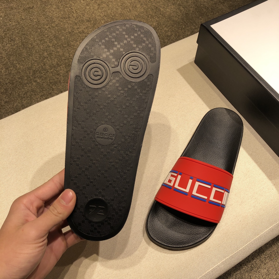 Gucci Slippers 28 - vstockx