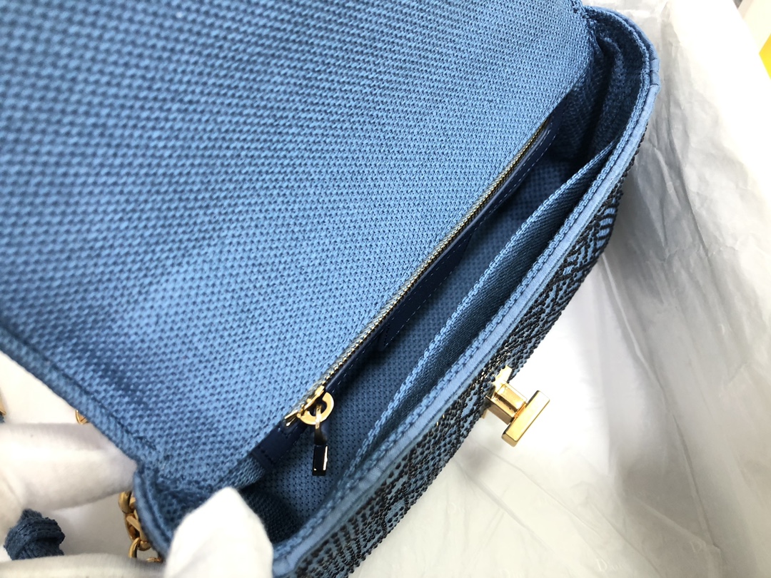 Handbag Dior M9241 size 20*12*7 cm - vstockx