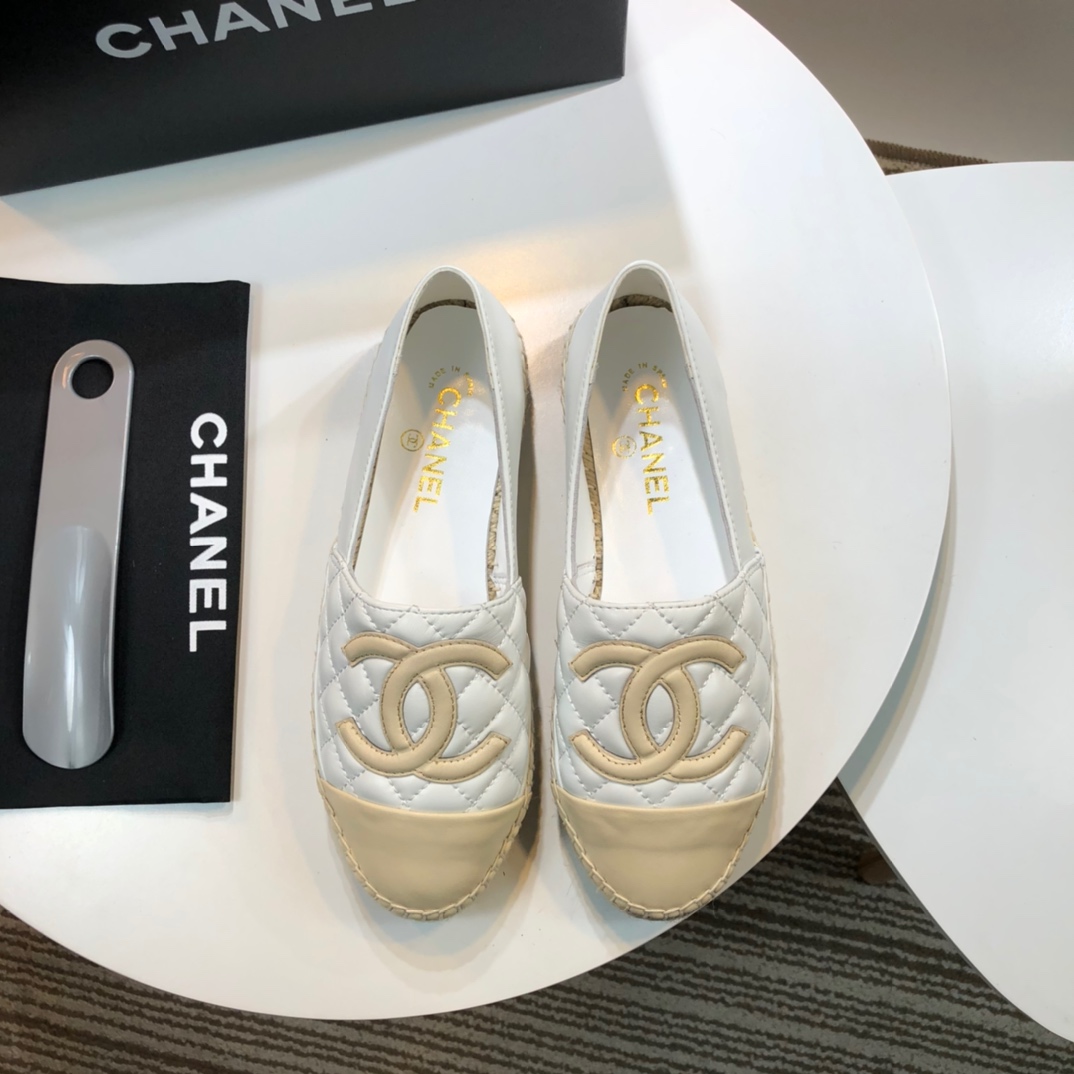 Chanel Loafers 59 - vstockx