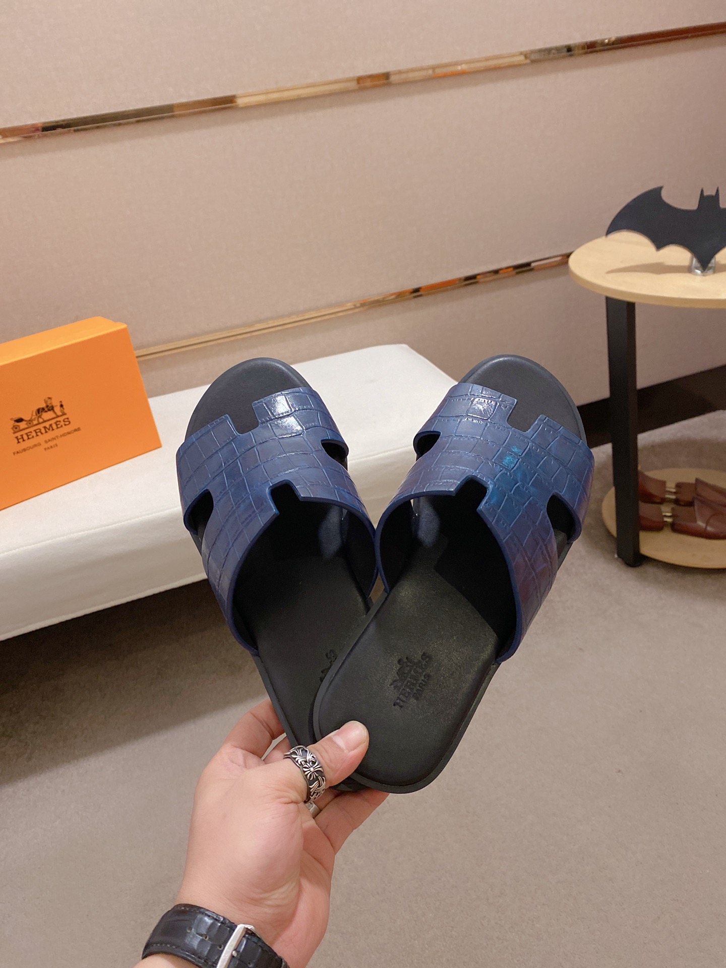 Hermes Sandals 11 - vstockx