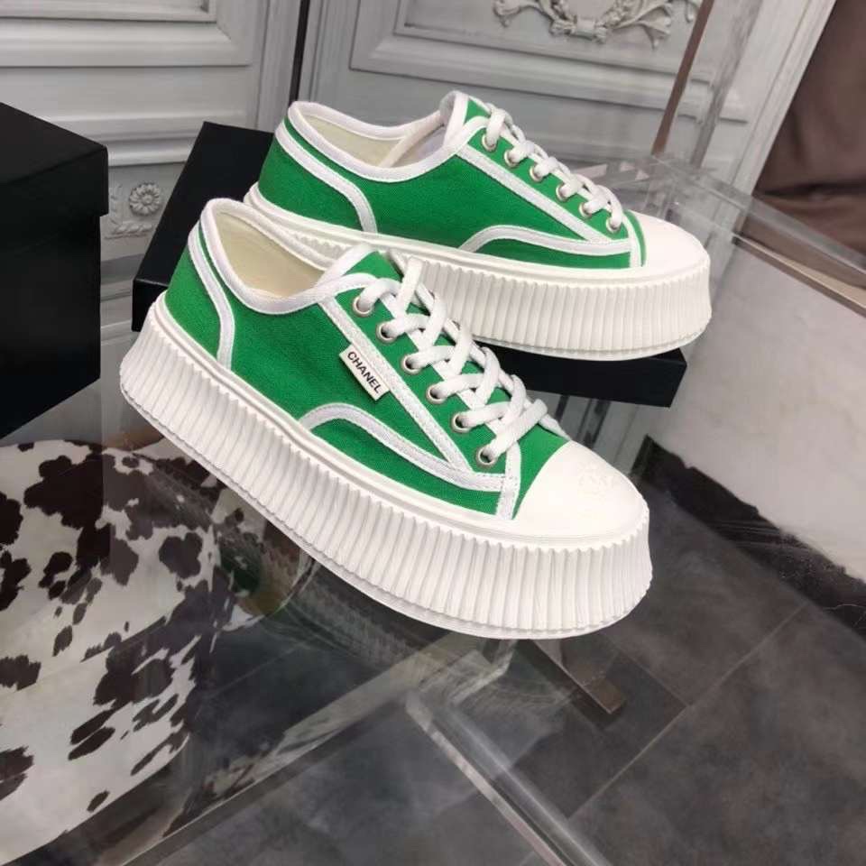 Chanel Platform Sneaker 28 - vstockx