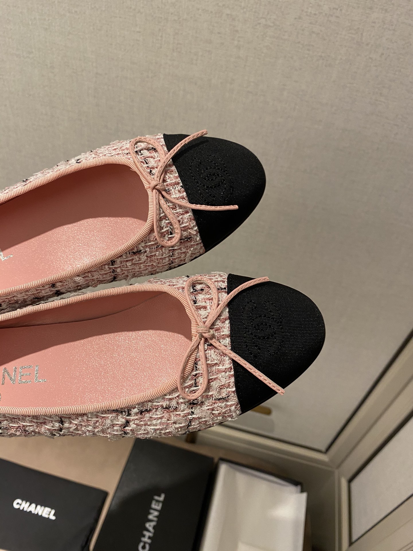 Chanel Ballerinas Fabric & Grosgrain 38 - vstockx