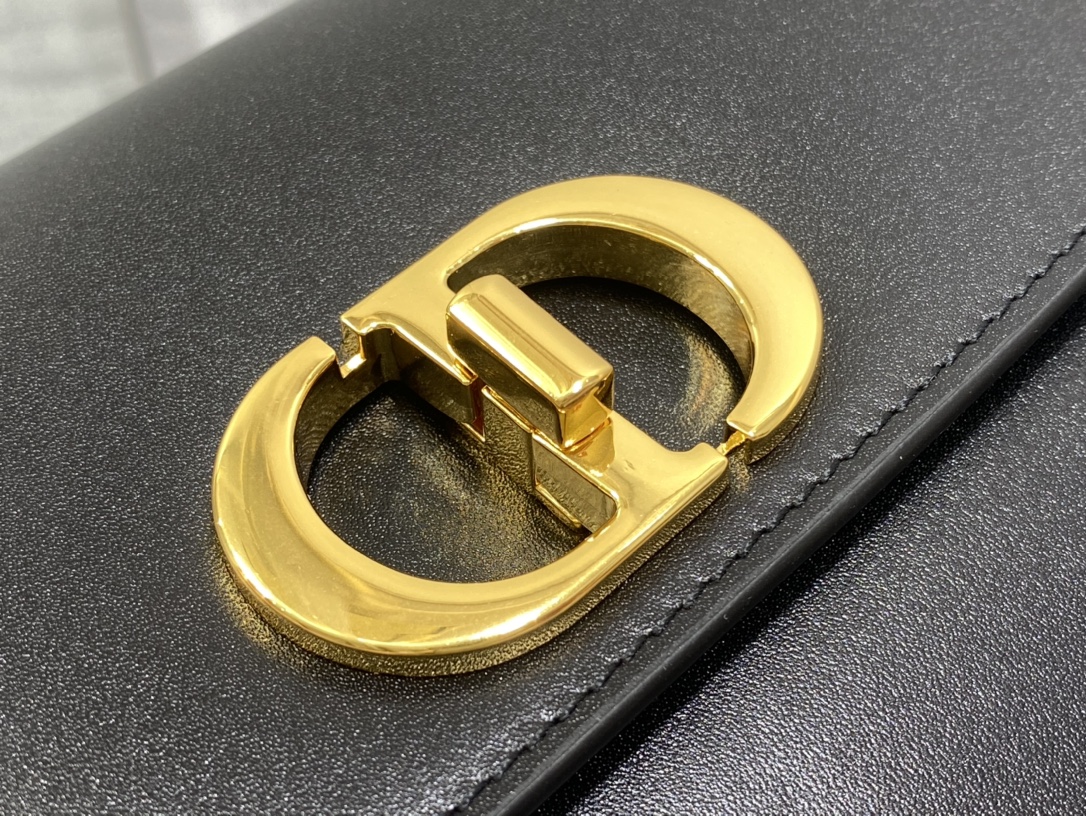 Handbag Dior size 22.5*6.5*12.5 cm - vstockx