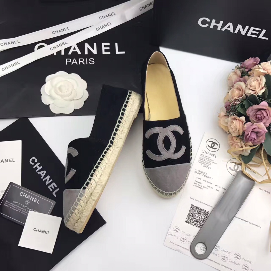 Chanel Loafers 18 - vstockx