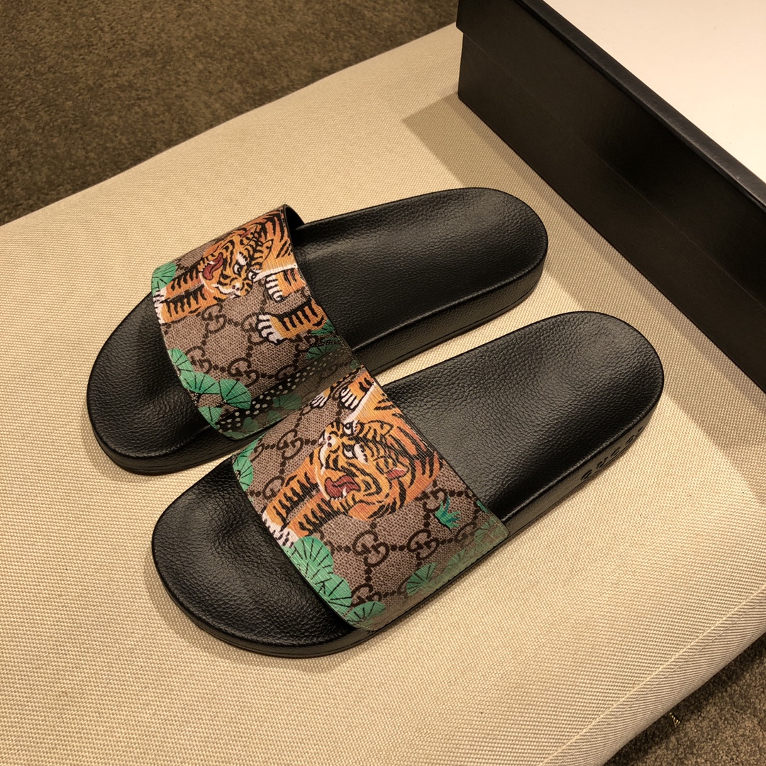Gucci Slippers 37 - vstockx