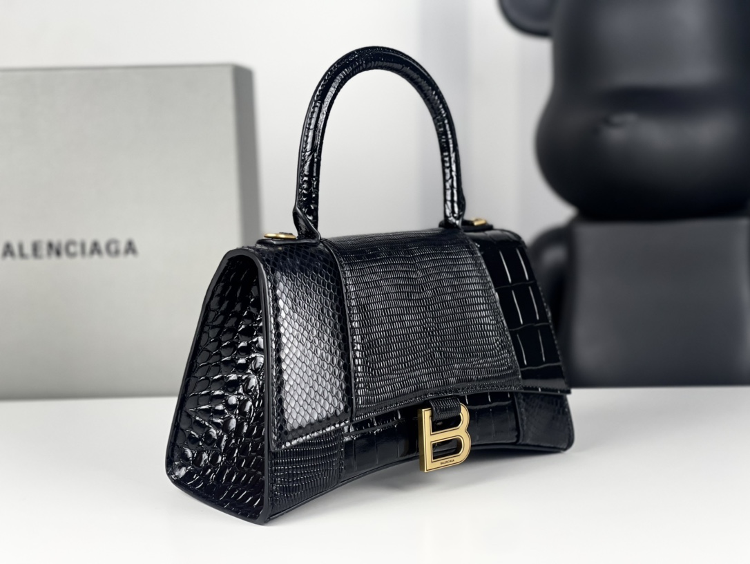 Handbags Balenciaga  127 size:23x10x24 cm - vstockx