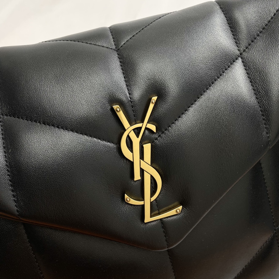 Handbags SAINT LAURENT 577475 size 35x23x13.5 cm - vstockx