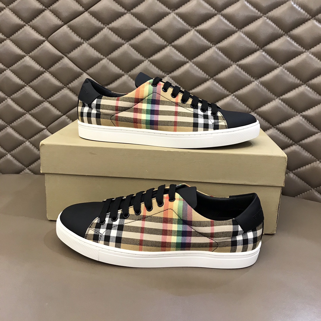 Burberry Perforated Check Sneaker 50 - vstockx