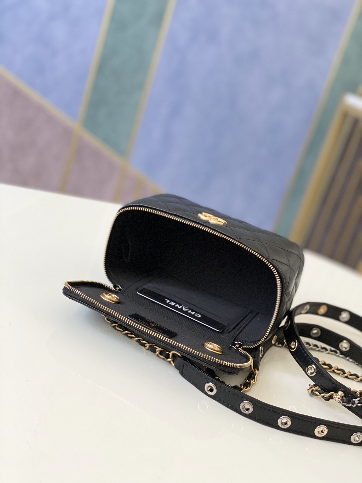 Handbag Chanel 81178 size 18 Cm - vstockx