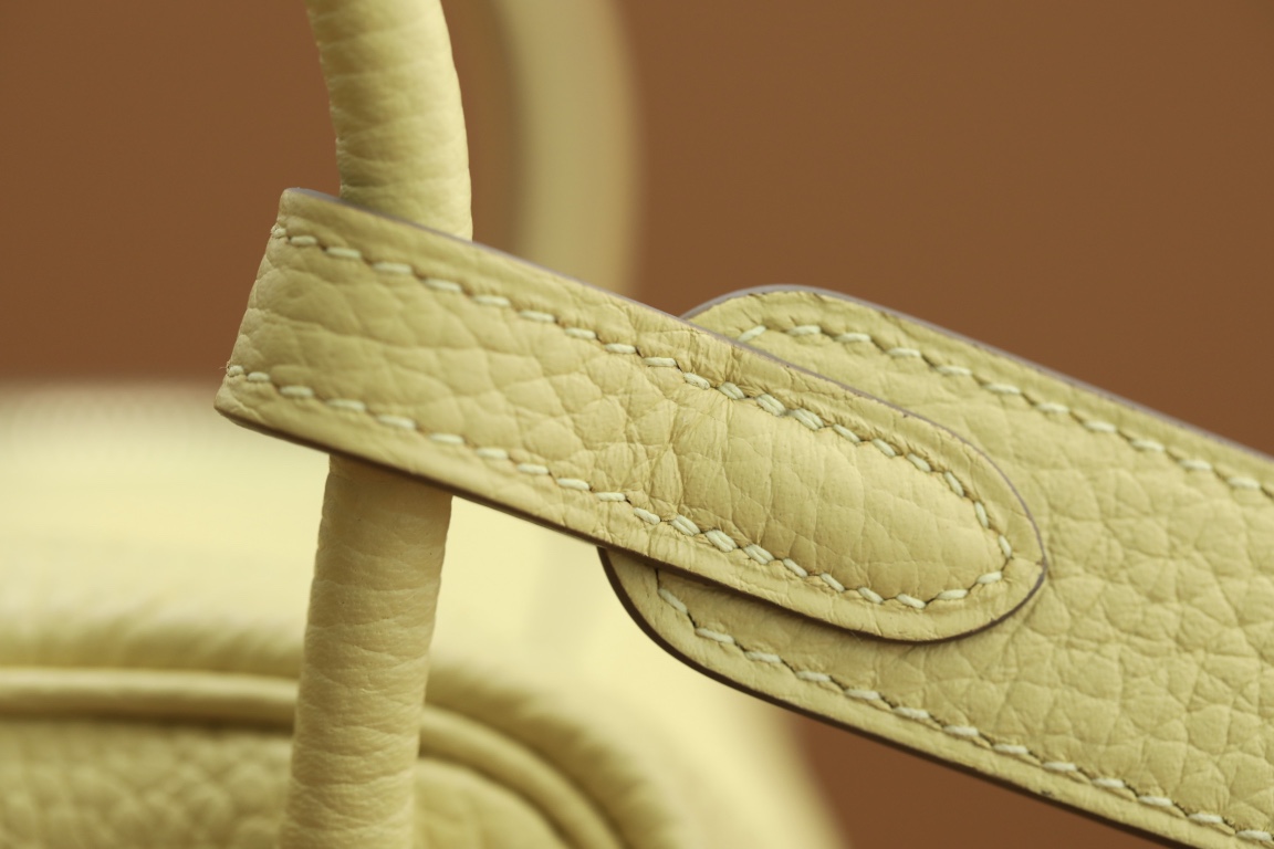 Handbags Hermes Lindy mini tc - vstockx