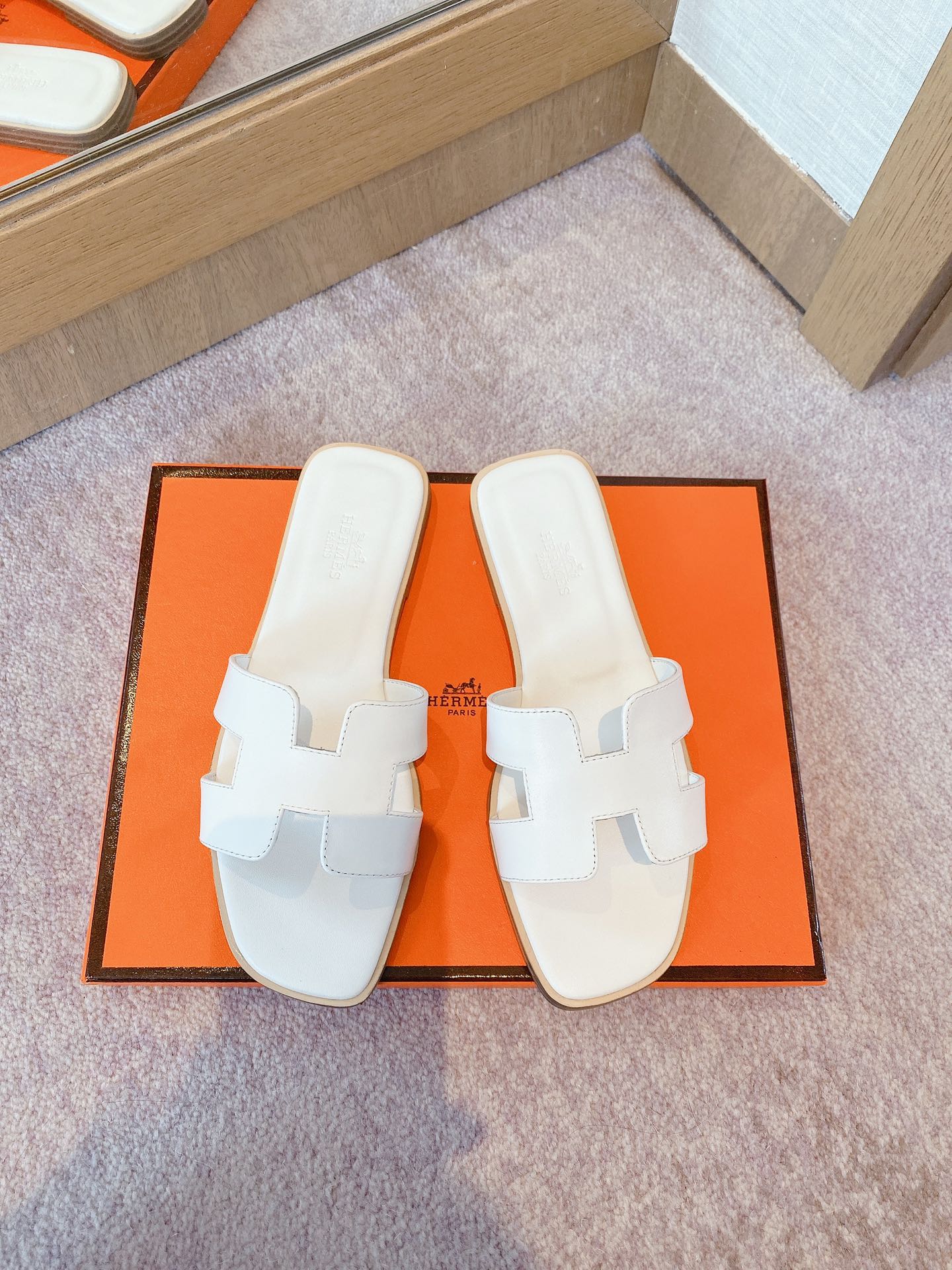 Hermes Sandals 74 - vstockx