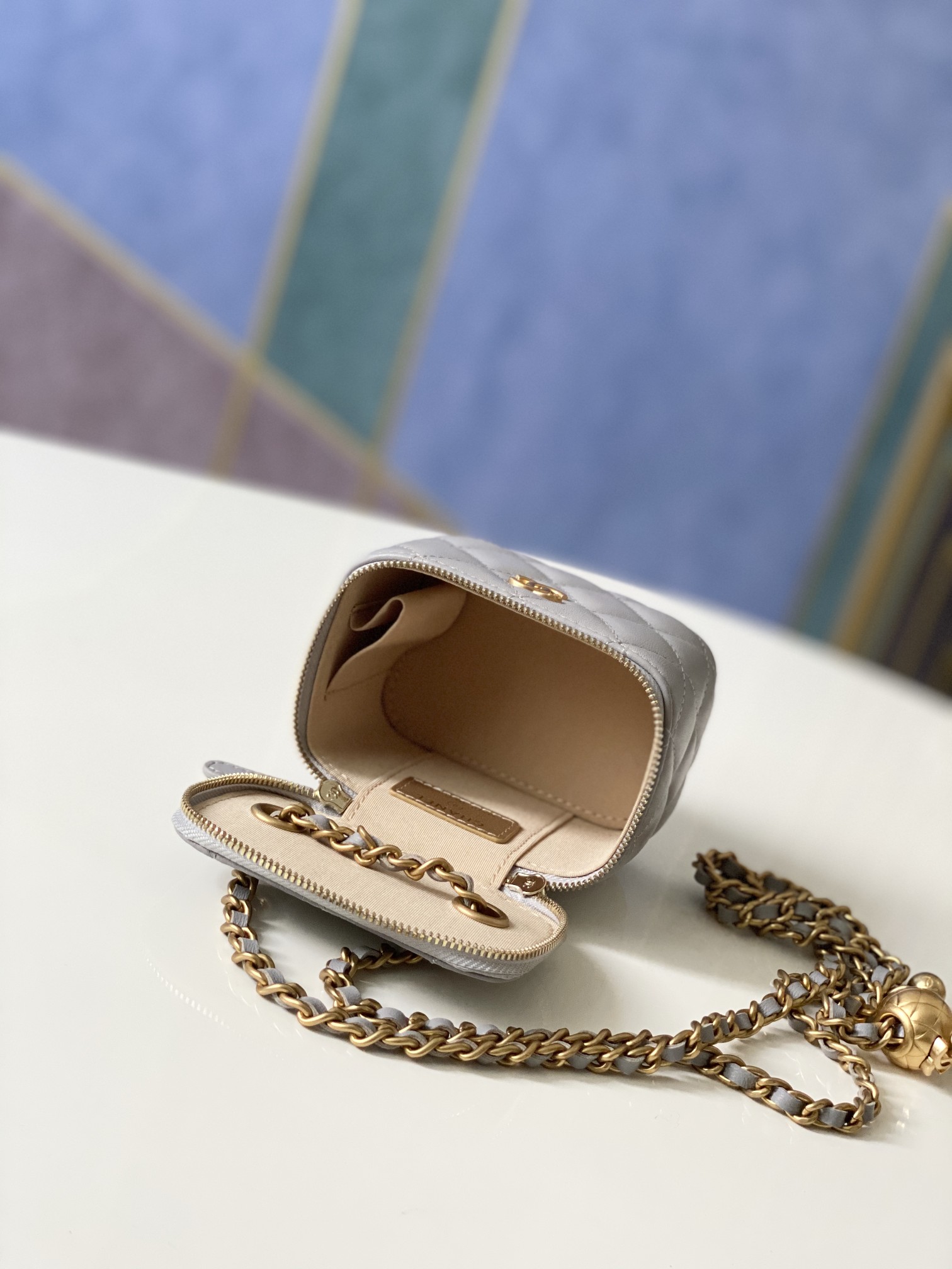 Handbag Chanel 81136 size 10.5 8.5 7 cm - vstockx