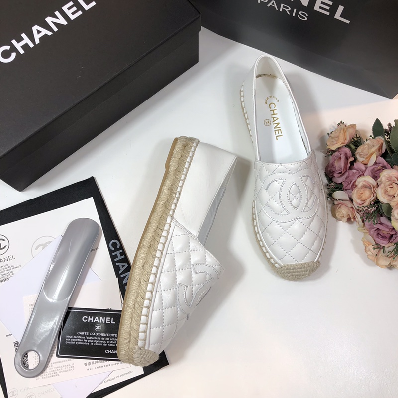 Chanel Loafers 52 - vstockx