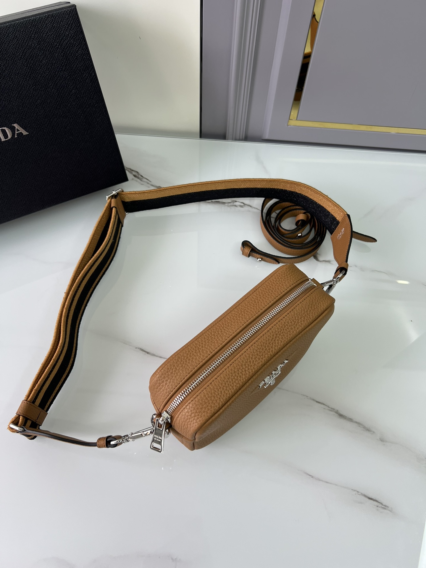 handbags prada 1BH192 19*12*6 - vstockx