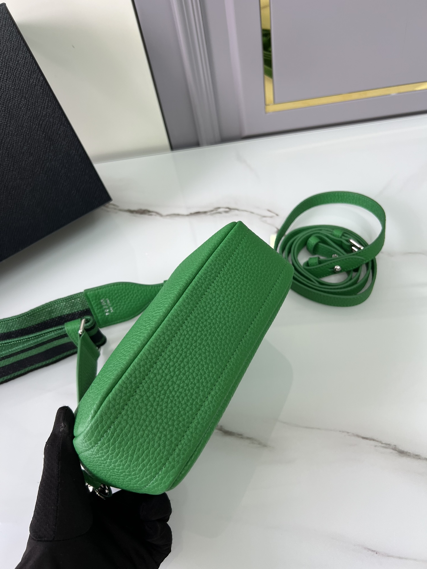 handbags prada 1BH192 19*12*6 - vstockx