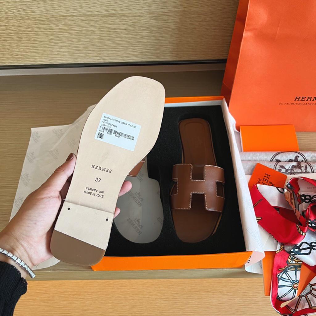 Hermes Sandals 228 - vstockx