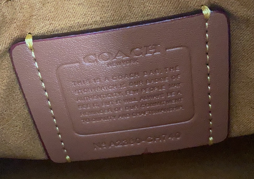 Handbags Coach CH740 size:22*20*12 - vstockx