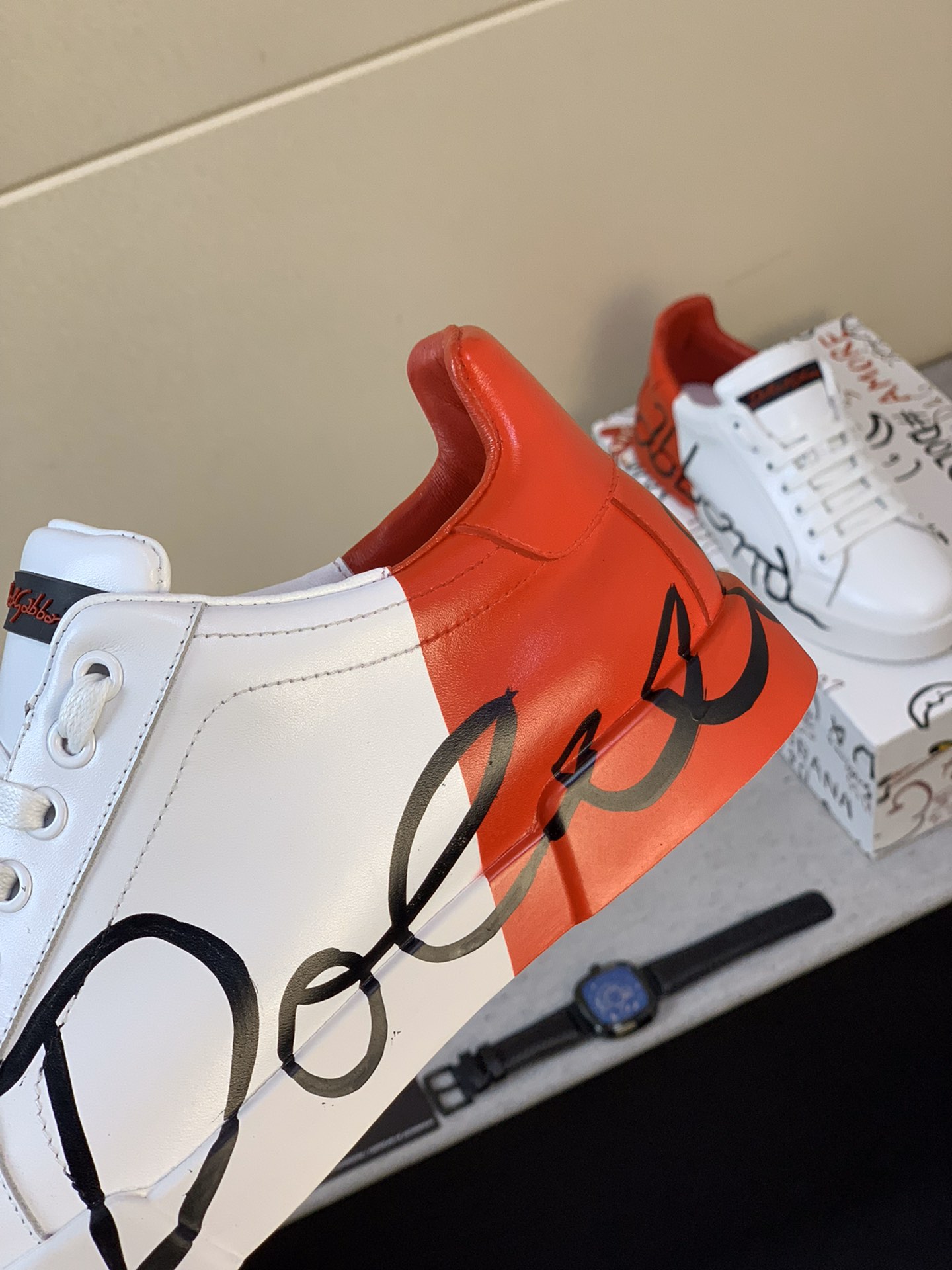 Dolce & Gabbana Low Tops Sneakers 41 - vstockx