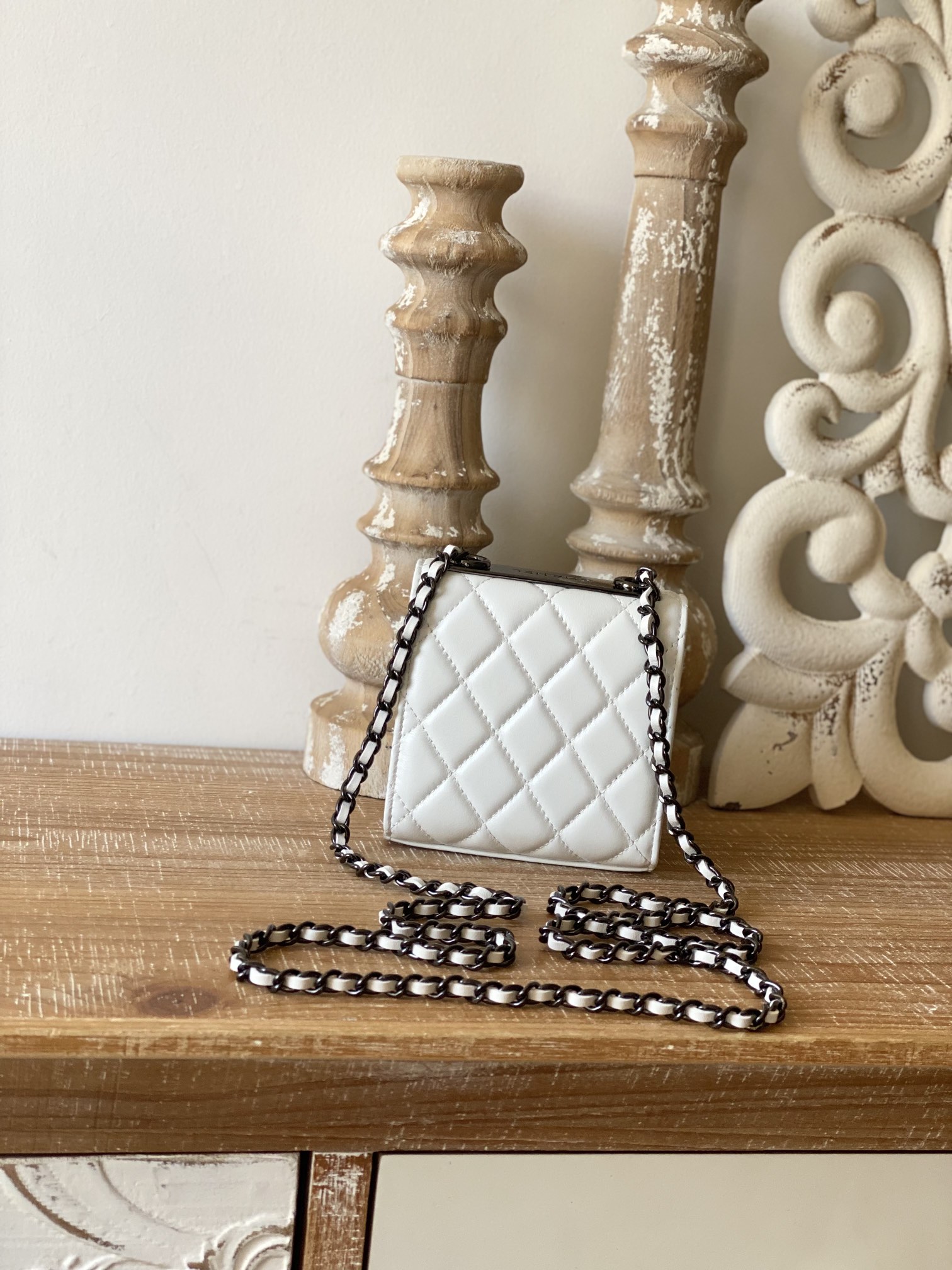 Handbag Chanel 88631 size 11 11 5 cm - vstockx