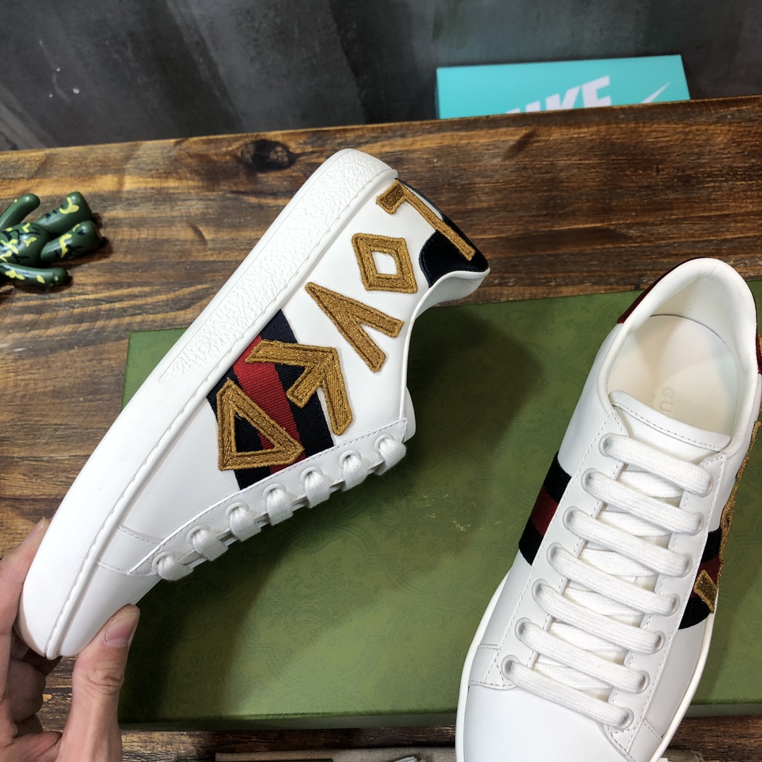 Gucci Ace Embroidered Love - vstockx