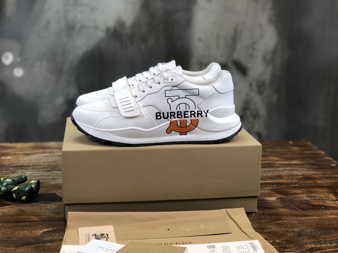 Burberry Vintage Sneaker 24 - vstockx