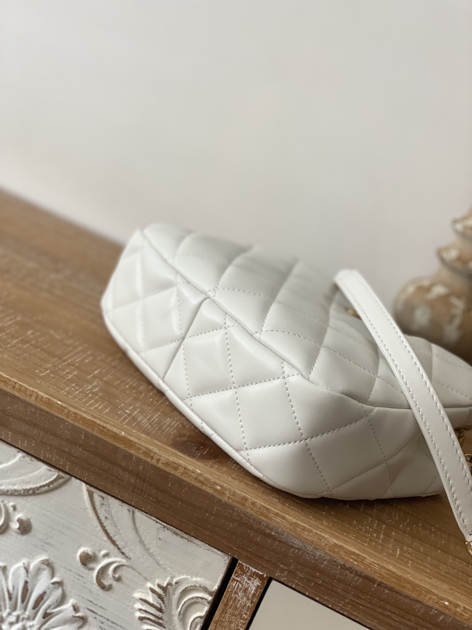 Handbag Chanel 3476 size 17*23*7* cm - vstockx