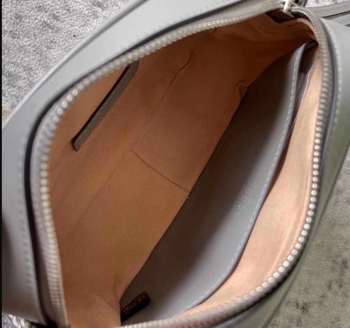 Handbag Gucci 634936 size 18X12X6 cm - vstockx