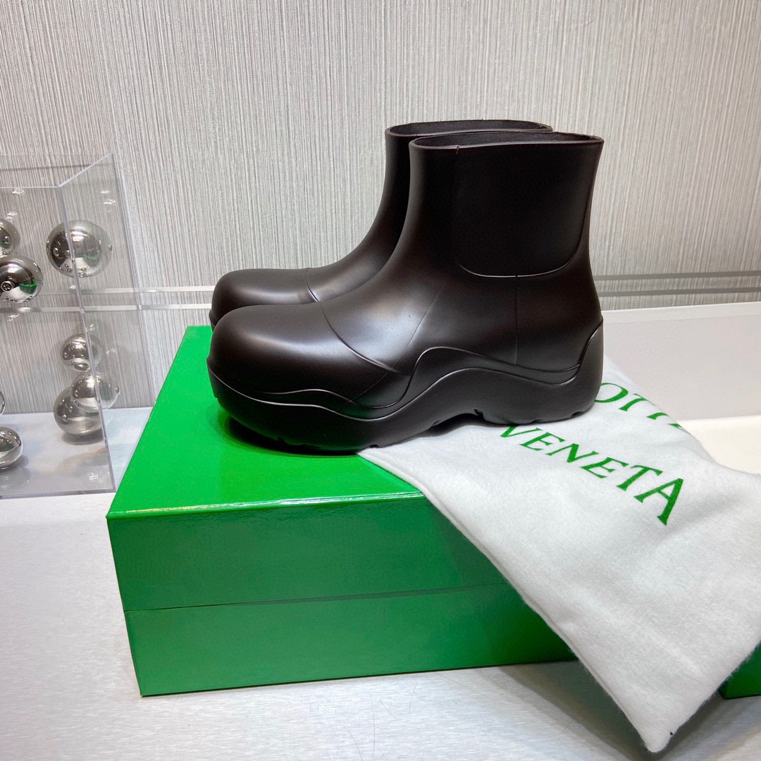 Bottega Veneta Boots 27 - vstockx