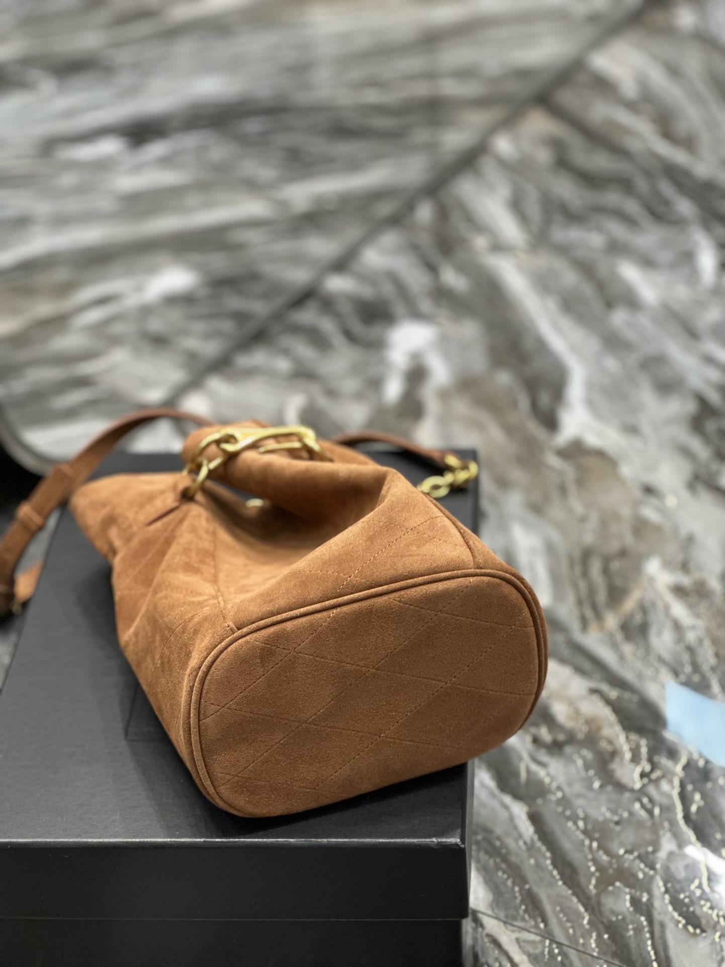 Handbags SAINT LAURENT 686310 size 19  27  12 cm - vstockx