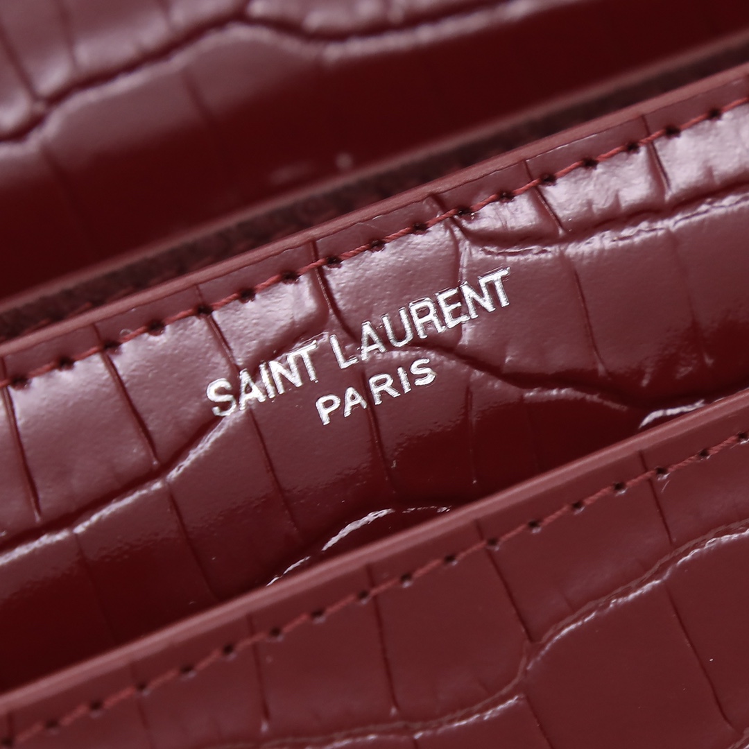 Handbags SAINT LAURENT 442906 size 22x8x16 cm - vstockx