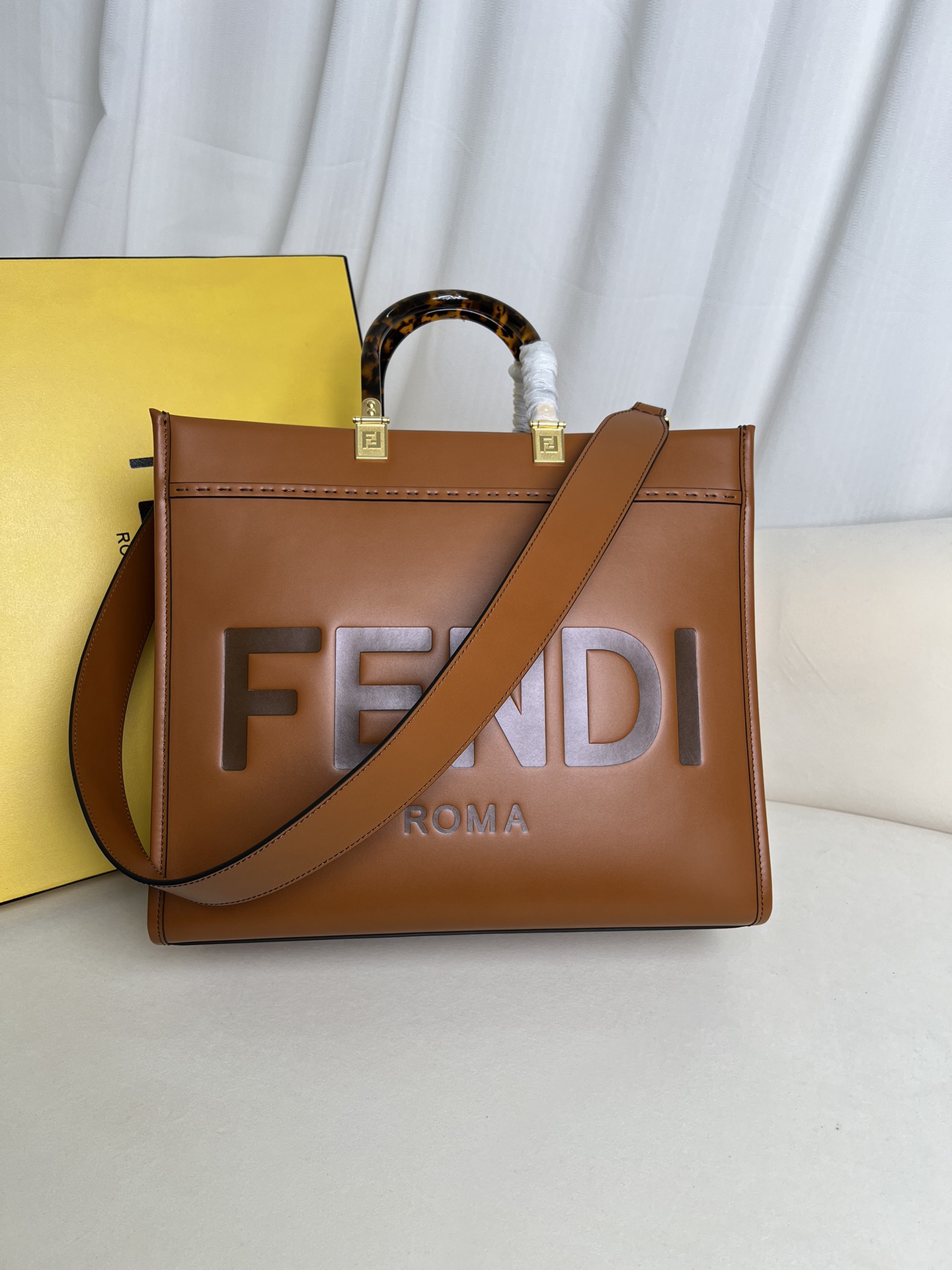 handbags FENDI 877 size:17*35*31 - vstockx