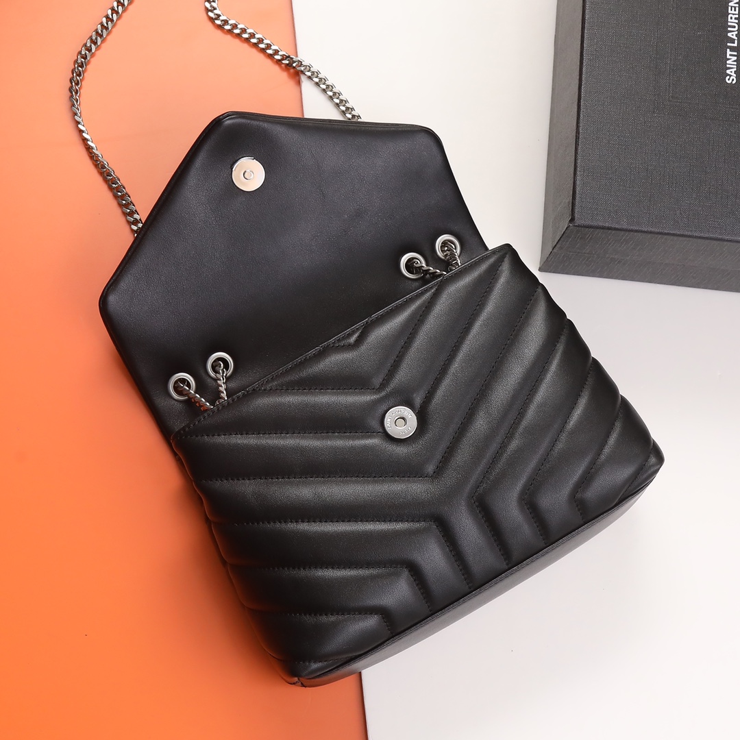 Handbags SAINT LAURENT 494699 size 25  17  9 cm - vstockx