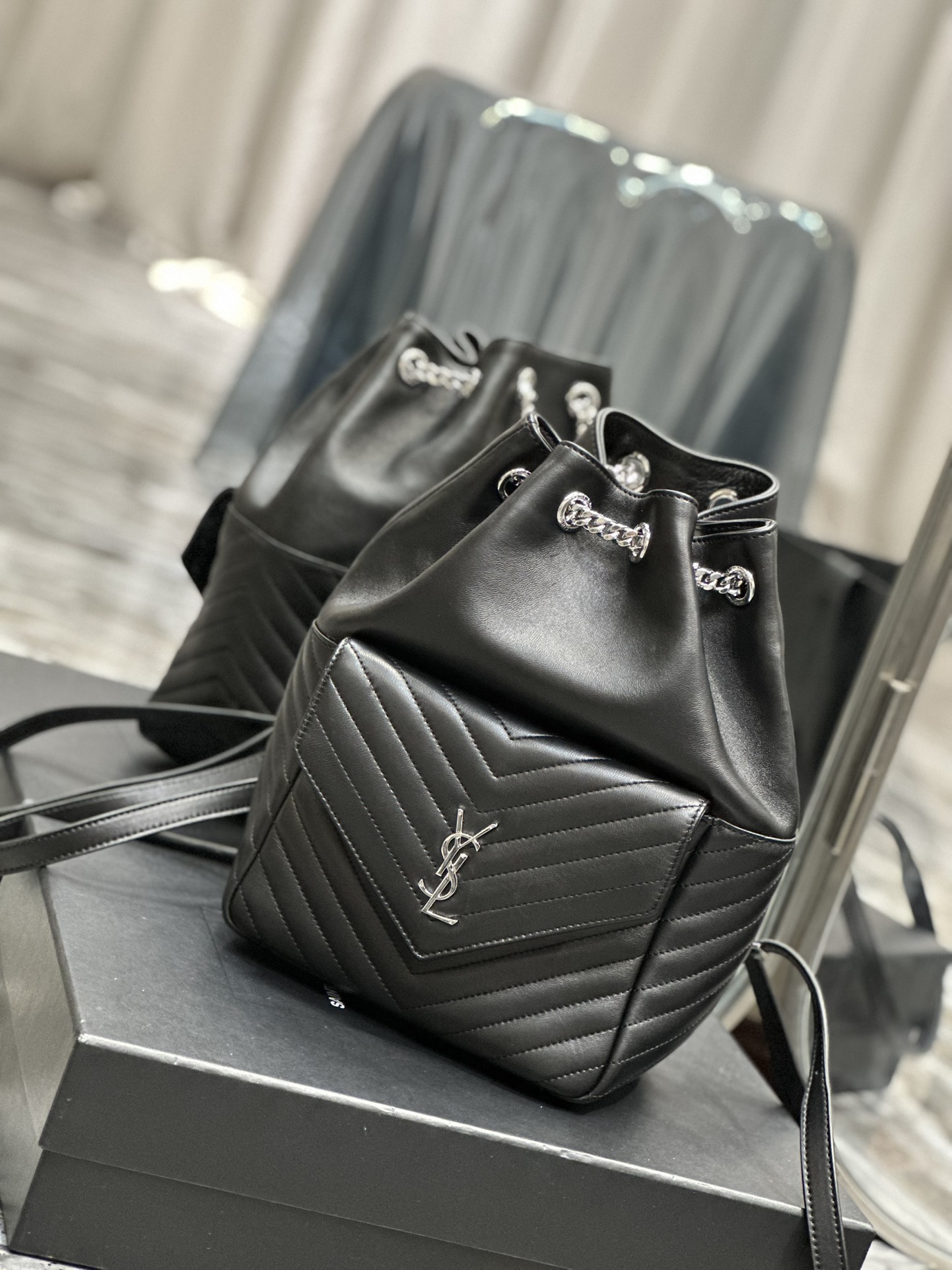 Handbags SAINT LAURENT 672609 size 22  29  15 cm - vstockx