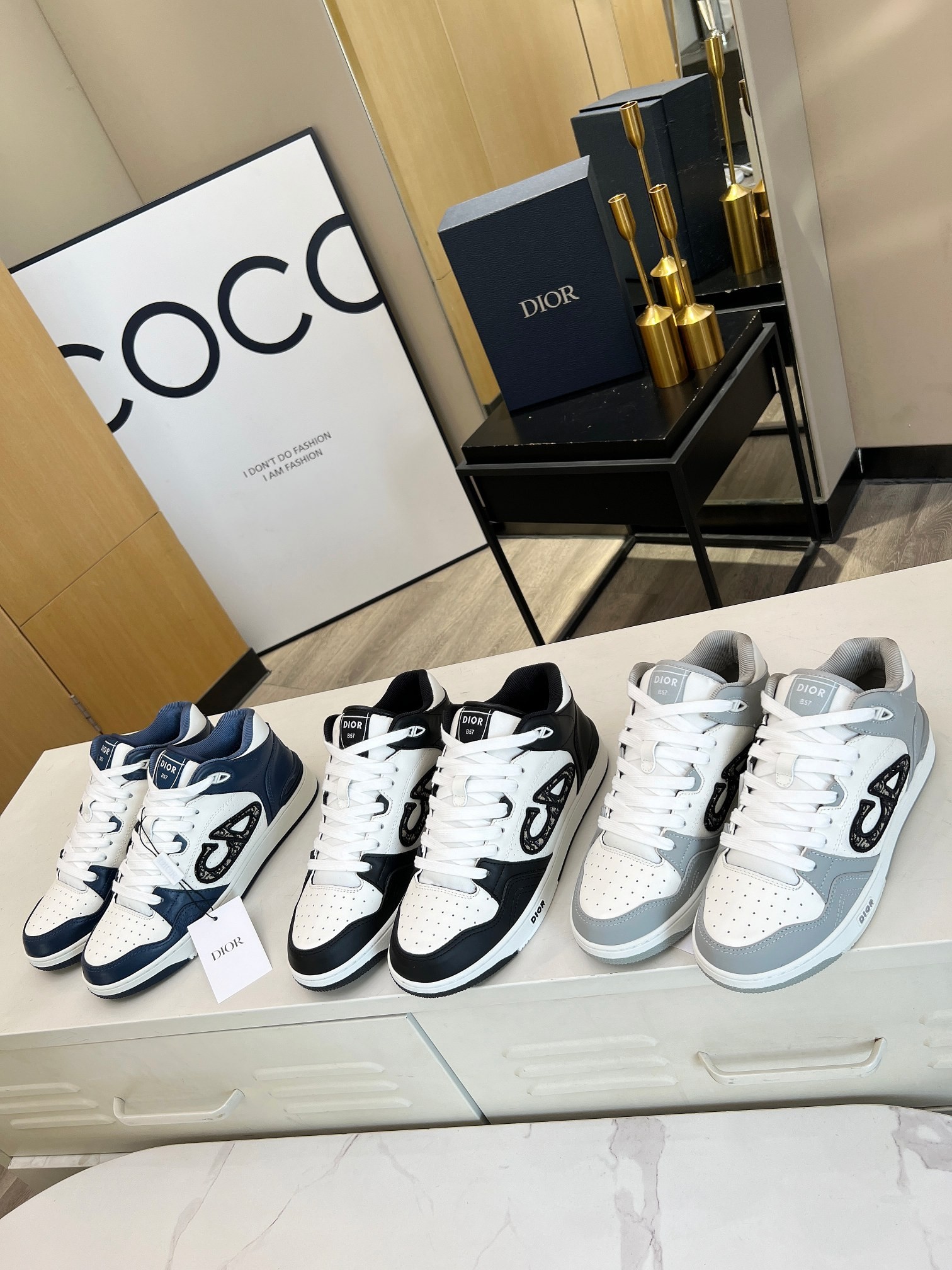 dior B57 MID-TOP SNEAKER Navy Blue and White Smooth Calfskin with Beige and Black Dior Oblique Jacquard - vstockx