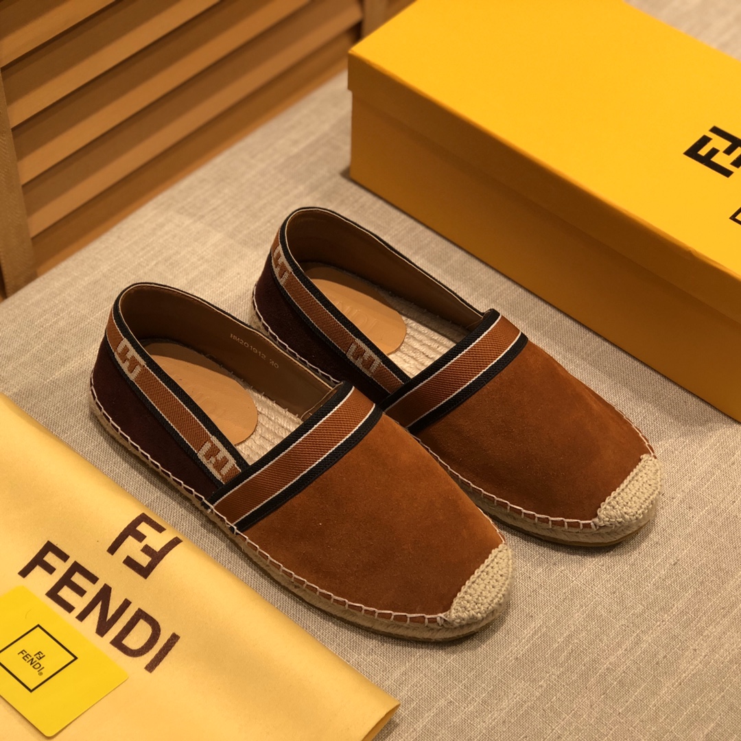 Fendi Espadrilles Sneakers 11 - vstockx