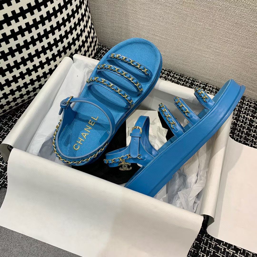 Chanel Slides 15 - vstockx