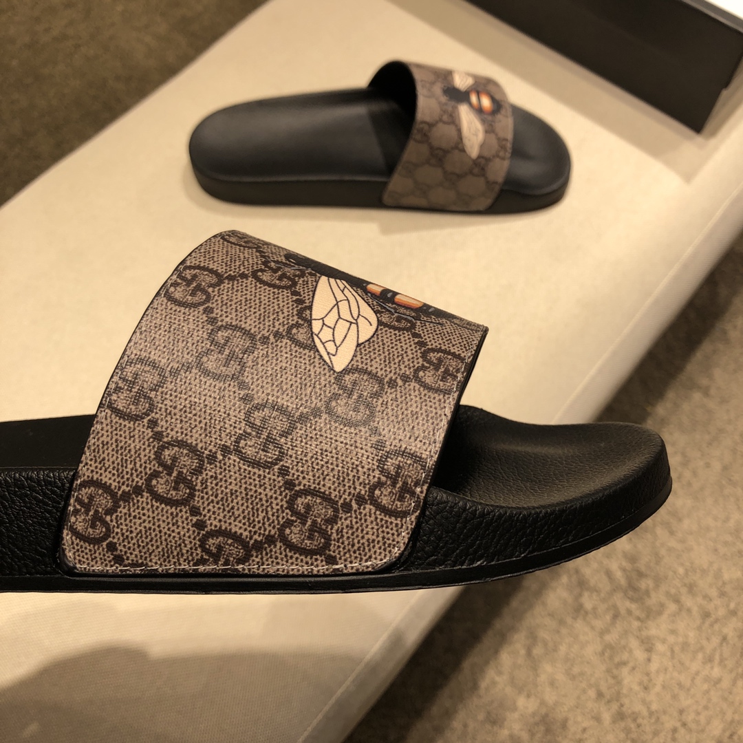 Gucci Slippers 41 - vstockx
